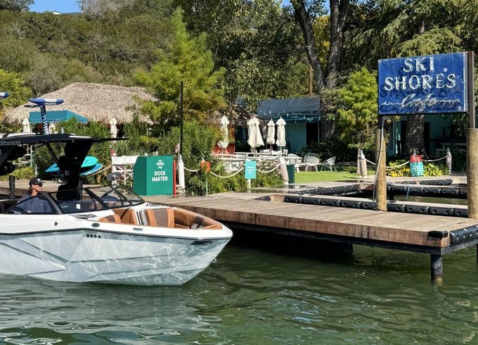 Brand New Wake Boat – Surf & Ride on Lake Austin or Travis! (14ppl)