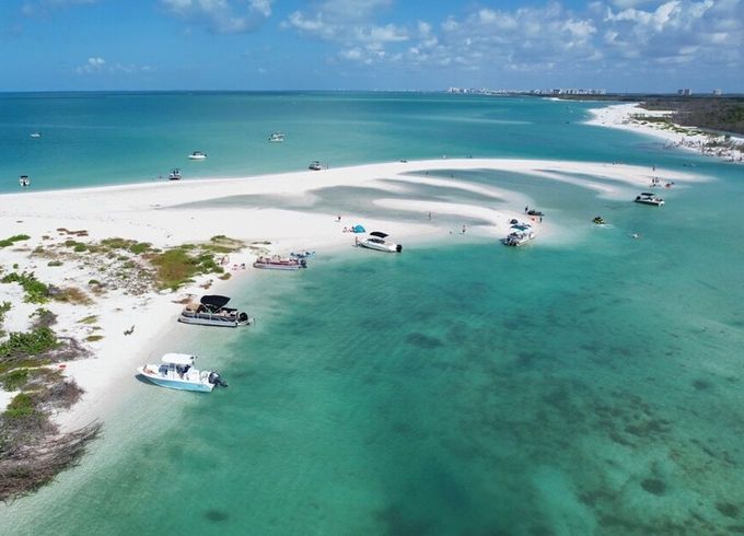 Captained 25' Boat Charters and Adventures | Sandbar | Fishing | Party
