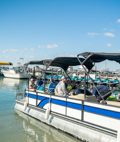 Jupiter 25ft: 25ft of Power, Comfort, and Coastal Freedom
