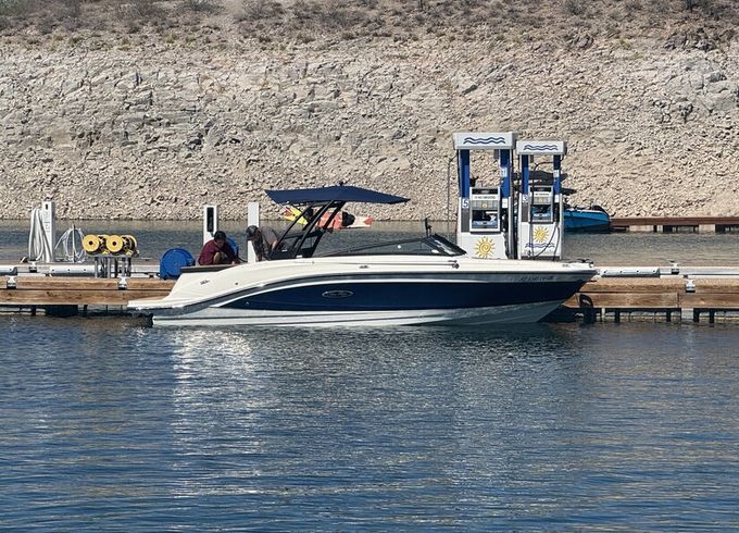 Sea Ray SPX 230 – Lake Pleasant, Phoenix