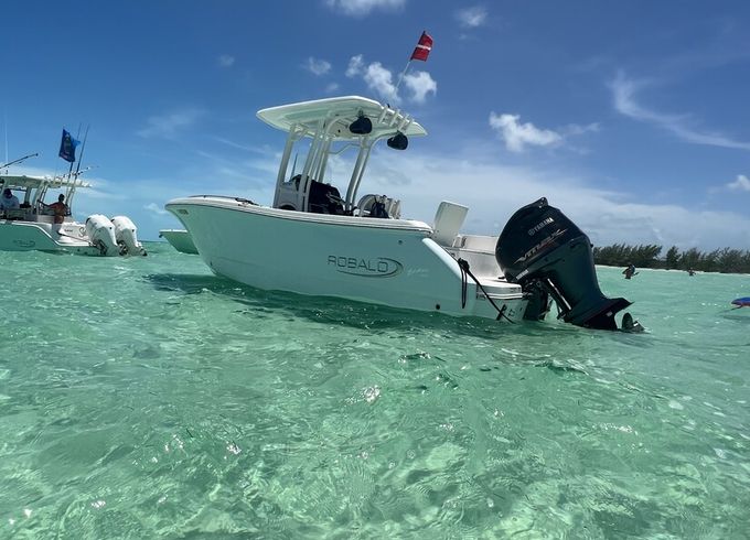 23' Robalo — Sandbar to Offshore Escape