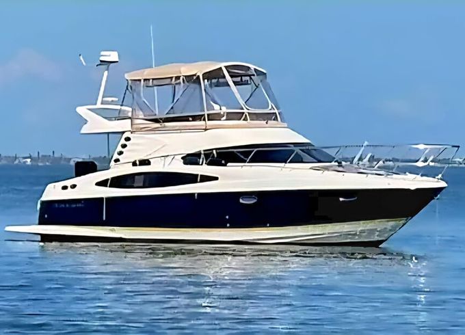Searay 50 Ft Flybridge 
FREE HOUR WEEKDAYS 4hrs +