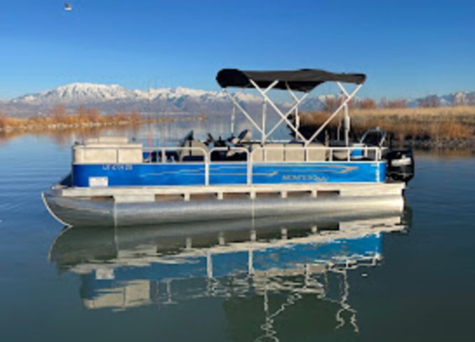 2024 Montego Bay Tritoon Lake Fun, Fishing & Tubing Saratoga Springs