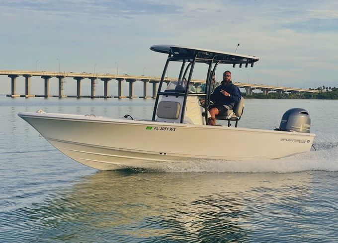The Dirty Oar – Fully Loaded Fishing &amp; Cruising Center Console for 6