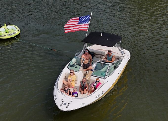24’ Chaparral sport boat with open bow