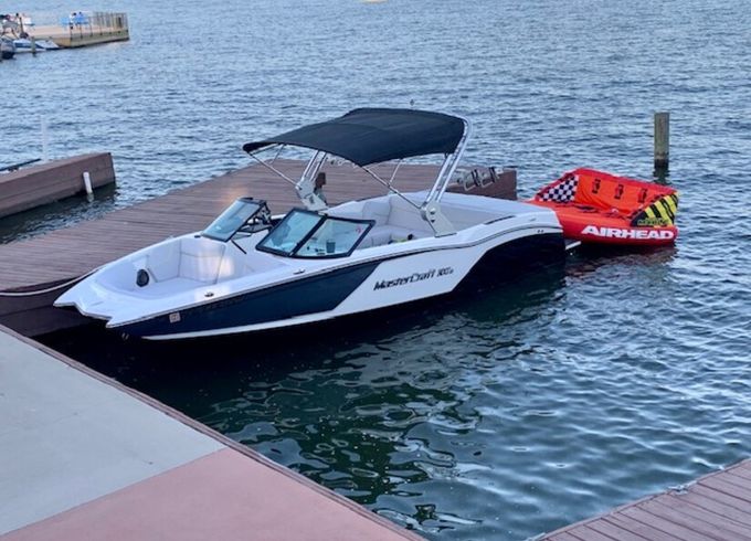 Mastercraft - Do Everything Watersports Boat