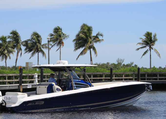 34’ Nor-Tech 340 Sport with Captain – Cape Coral Charters