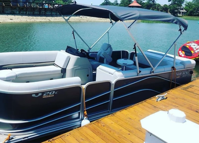 Pontoon Experience in Hilton Head Island