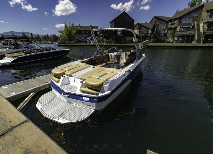 Ultimate Wake Surf Boat!