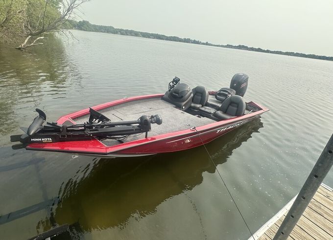 2024 tracker 190 tournament addition on Lake Minnetonka