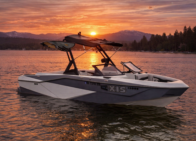 2022 Axis T220 Surf Boat – Premium Wake &amp; Surf Experience