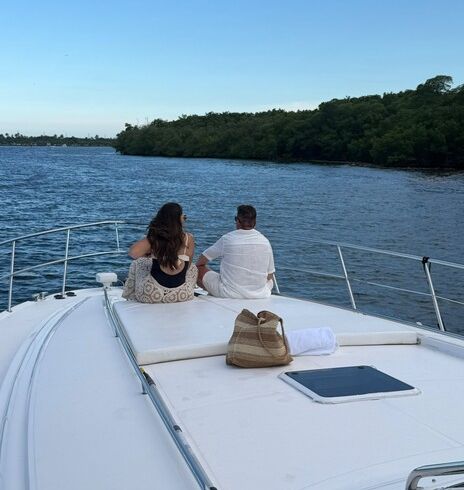 54’ Sea Ray Sundancer | Private Luxury Yacht Experience in Miami