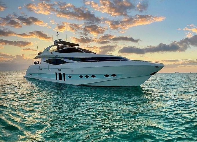 Experience the Ultimate Yacht Charter Aboard MIA – 90’ Luxury Yacht