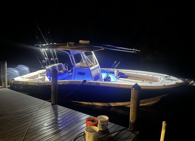Scout boat 262  loaded ready for family fun or fishing , dependable