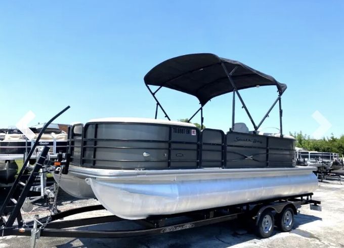 South Bay Serenity — Luxury Family Pontoon