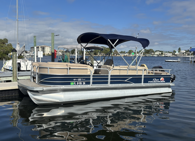 Port Richey - Sun Tracker Sportfish