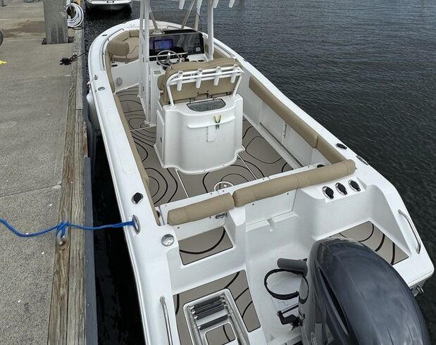 SeaHunt Ultra 234 Offshore, inshore,fishing, cruising.  Multi day also