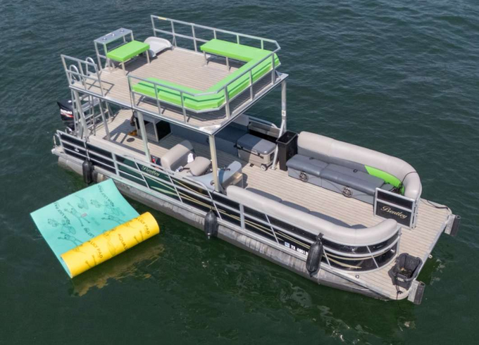 Double Decker Pontoon With Slide – Lake Austin