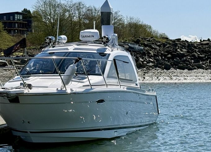 Birch Bay Luxe Cruises Your Gateway to Elegance on the Water.