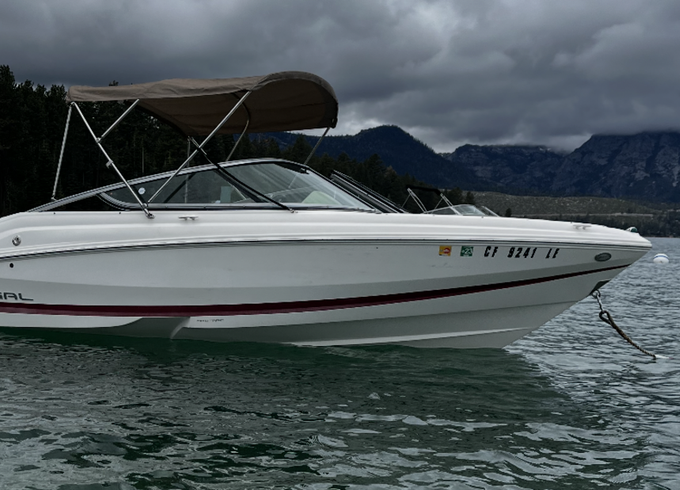 Immaculate Regal 21 OBX – Premium Cruising &amp; Sporty