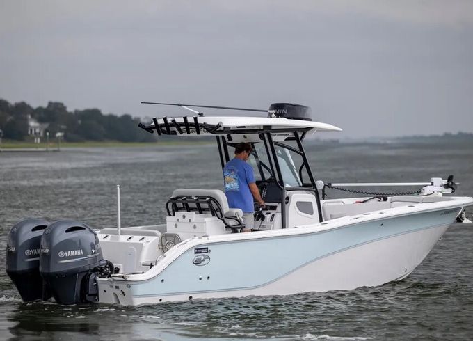 Fully-equipped, gyro-stabilized 2023 Sea Fox 268 Commander