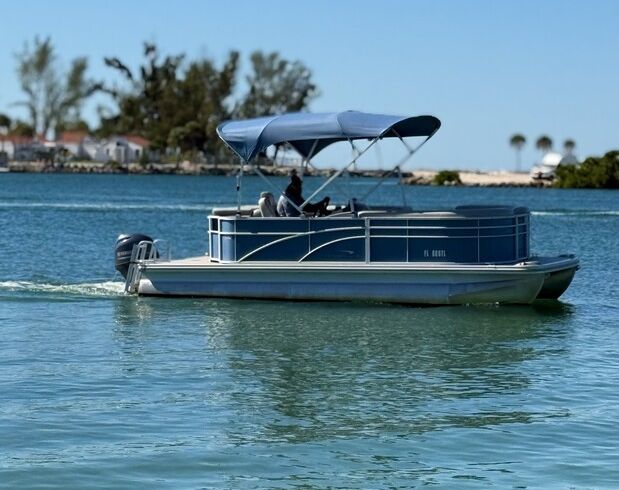 20 ft Bennington SLX