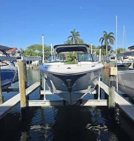 30 ft regal twin 250's bow rider easily fits up to 10 people