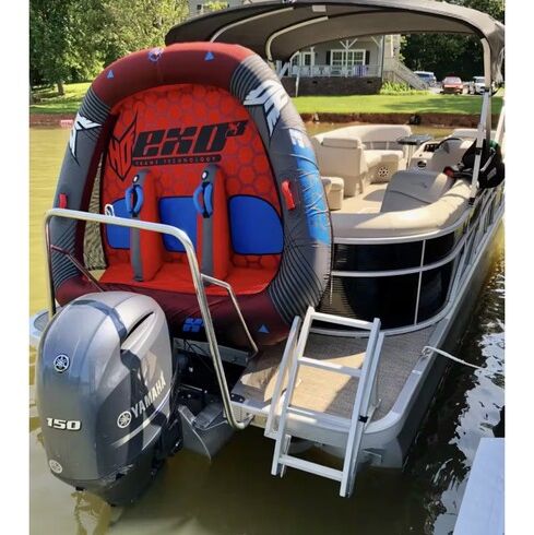 Pontoon available with house rental only