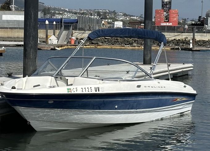 18' Bowrider Runabout - Port Canaveral, Indian River, Sebastian Inlet.