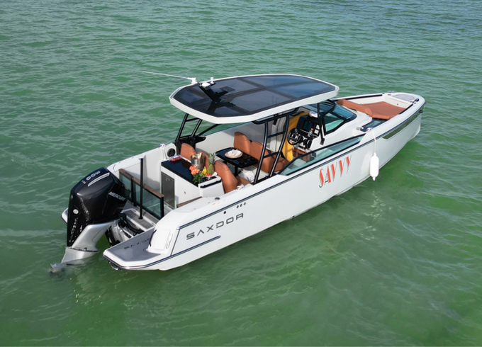 28’ Luxury Boat– Miami Cruise, Sandbar &amp; Sunset Charter