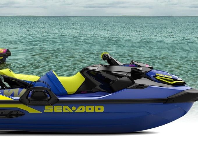 Two FAST Wake Pro 230 Jet ski's available