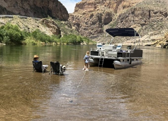 Cruise the Lake in Comfort – Family Fun, Fishing, and Scenic Views