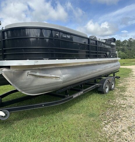 22 Veranda Barge