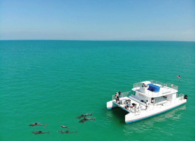 54' Luxury "Miss Lora" Catamaran Sandbar Charter in Key West!