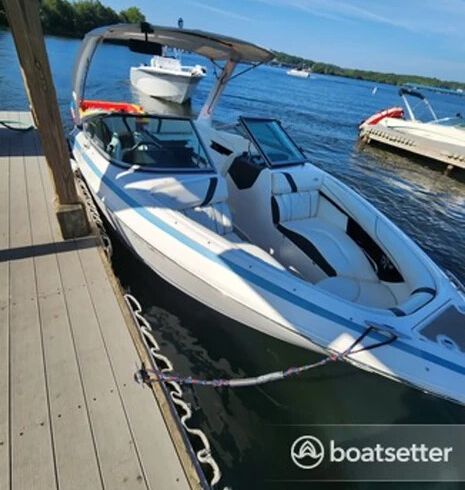 Regal 2300RX Boat Rentals for a Perfect Day Out!