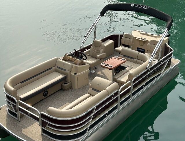 Godfrey Marine Sweetwater 22' Tritoon Charter with Licensed Captain