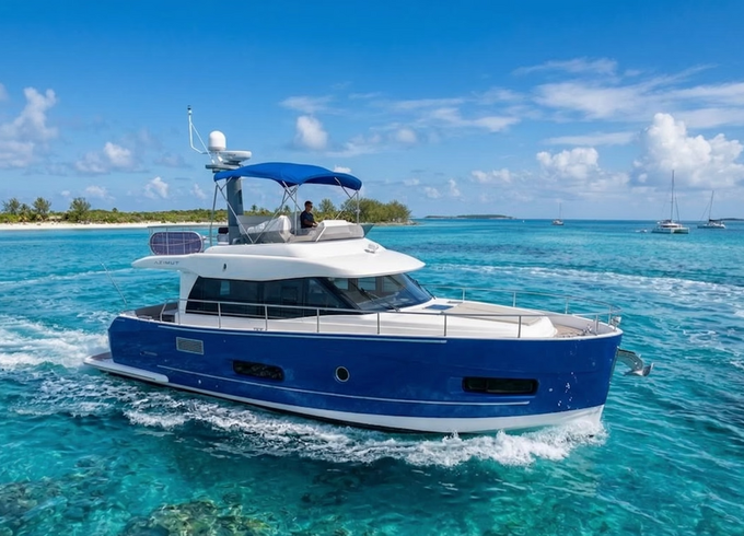 Explore Miami in Style | 45’ Azimut Magellano