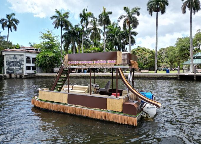 Coco tiki time