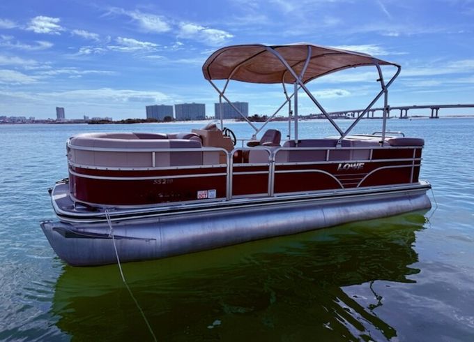 Lowe Pontoons for 12 ppl at Orange Beach