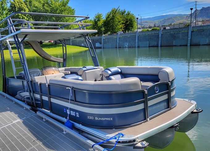 2018 Premier Sunspree 220 – Upper Decker with Slide