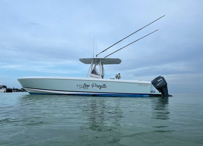 Intrepid 32 - Local island cruise