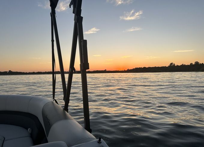 The Ultimate Stress-Free Family Lake Day on Folsom Lake