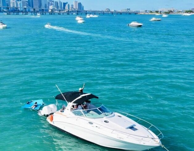 Sea Ray 37ft Luxury Yacht – Miami