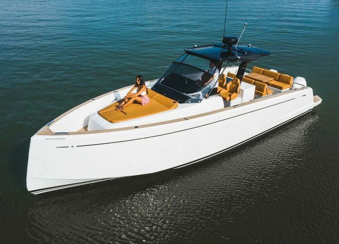EXPERIENCE THE PARDO 38 2023: PERFORMANCE, LUXURY, AND COMFORT