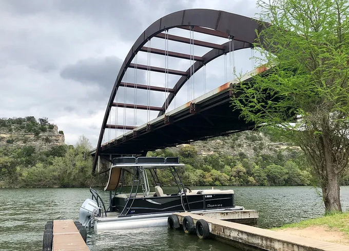 Premier Sunspree 220 - LAKE TRAVIS