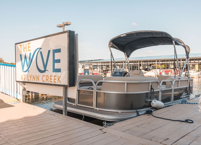 2025 PARTY BARGE® 16 DLX – Ultimate Fun at Joe Pool Lake
