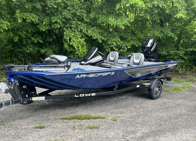2026 Lowe Stinger 175c   90hp Mercury 4stroke