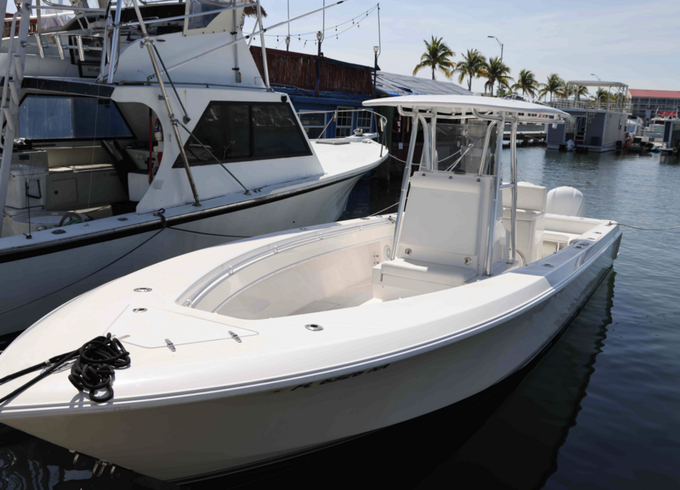 34' Contender Center Console for Offshore Fishing!