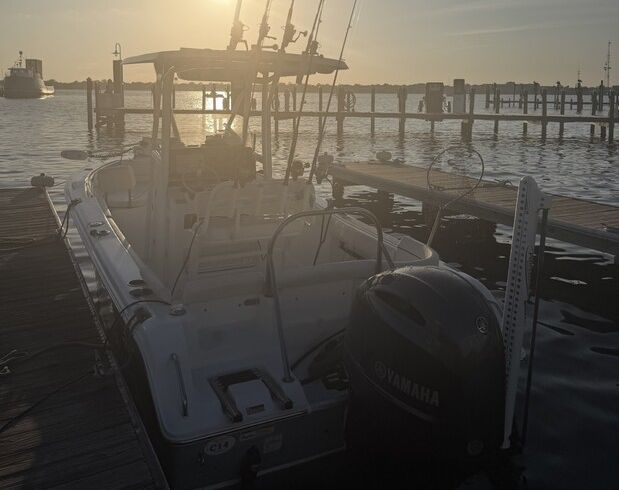 Crab Island and Cruises - Captained!