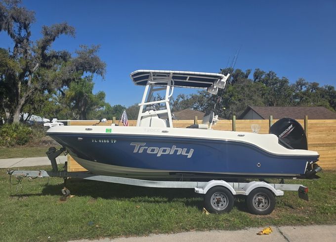 2023 Trophy T20 - Total premiere! Fishing and Recreation in Tampa Bay
